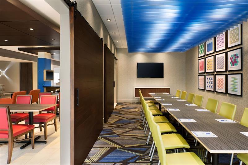 Holiday Inn Express & Suites - Painesville - Concord By Ihg Eksteriør bilde