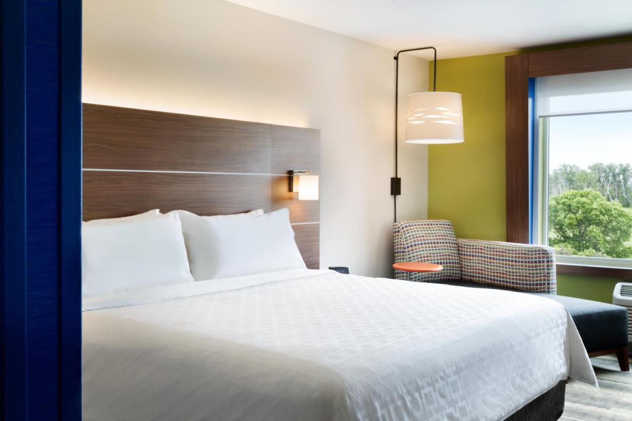 Holiday Inn Express & Suites - Painesville - Concord By Ihg Eksteriør bilde