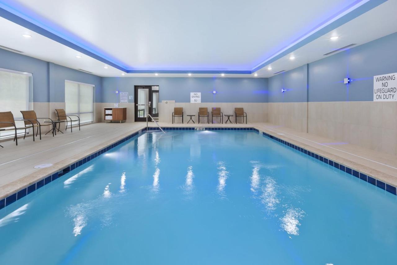 Holiday Inn Express & Suites - Painesville - Concord By Ihg Eksteriør bilde