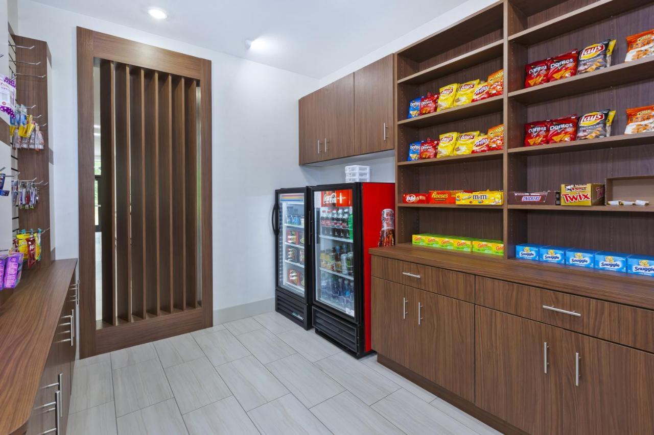 Holiday Inn Express & Suites - Painesville - Concord By Ihg Eksteriør bilde